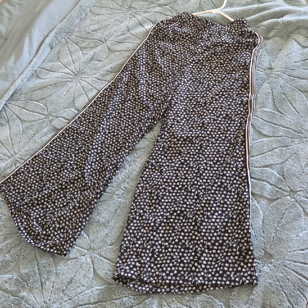 Max Studio Black and White Wide Leg Pants